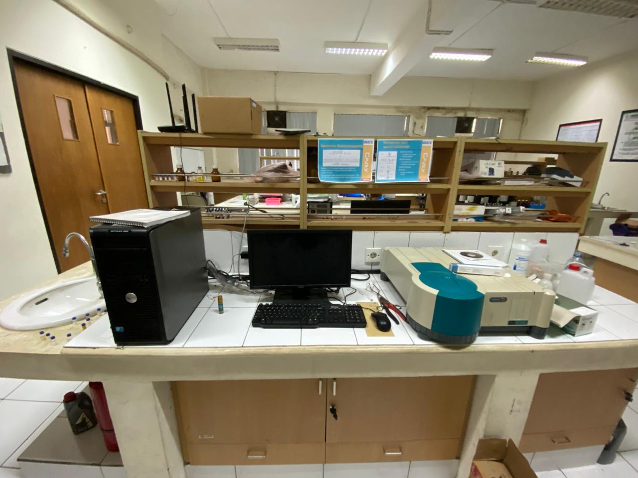 Spektrofotometer-UV-Vis